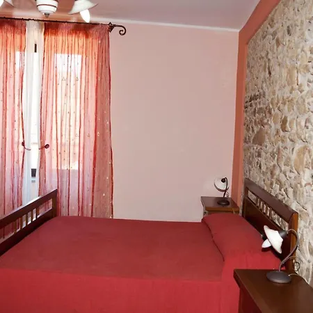 B&B Del Borgo San Marco Argentano Habitación foto